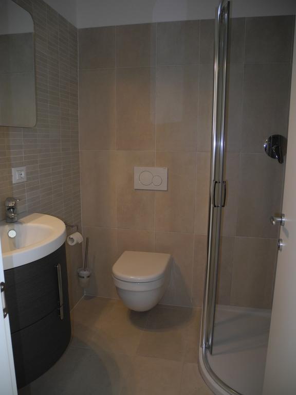 Annabella Apartment ริวาเดลการ์ดา ภายนอก รูปภาพ