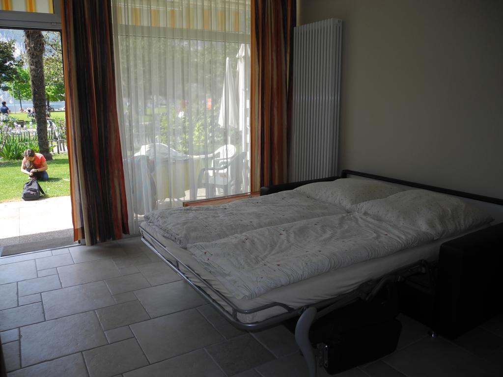 Annabella Apartment ริวาเดลการ์ดา ภายนอก รูปภาพ